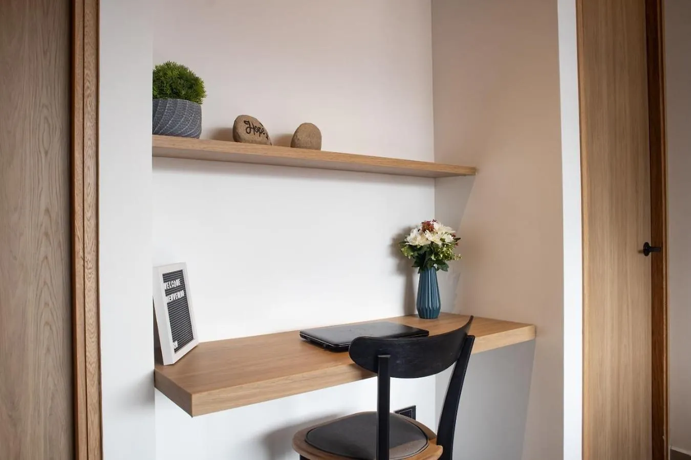 Comfy Aparta-Suite Stadio Rosa Negra Medellin Apartment