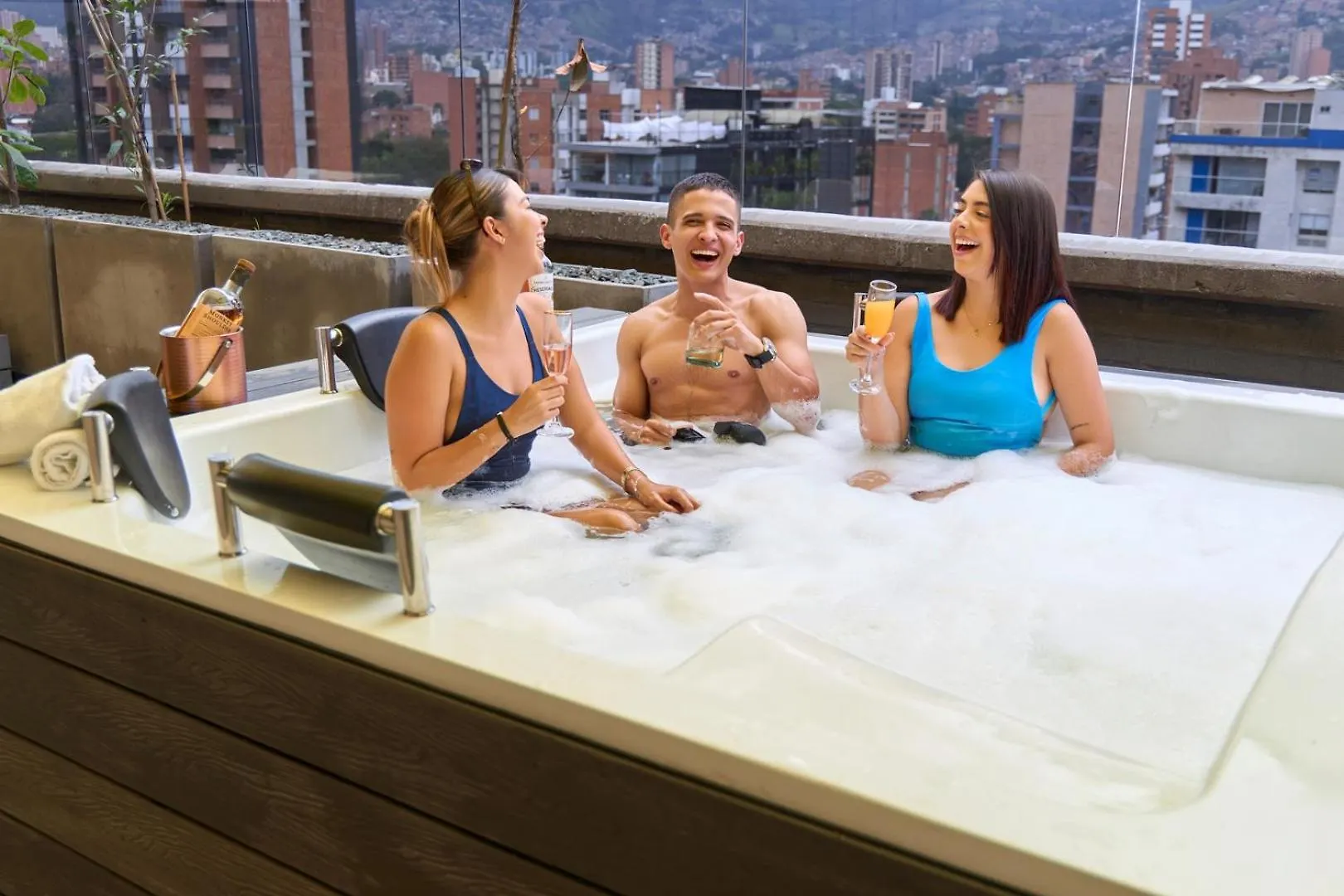 Comfy Aparta-Suite Stadio Rosa Negra location